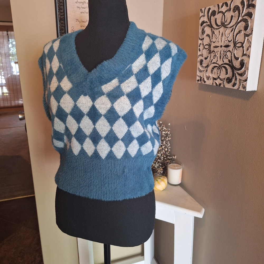 Sincerely Jules argyle preppy fuzzy sweater vest xs small med - Picture 4 of 16
